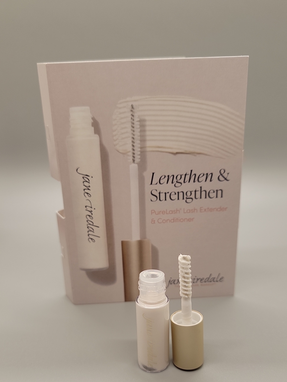 Jane Iredale Trio of Minis --- Lash Conditioner, Lavender Spray, Lip Stain - Picture 2 of 12